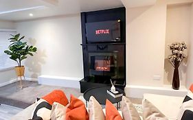 Boho Vibe Room Centrally Located In Portsmouth City